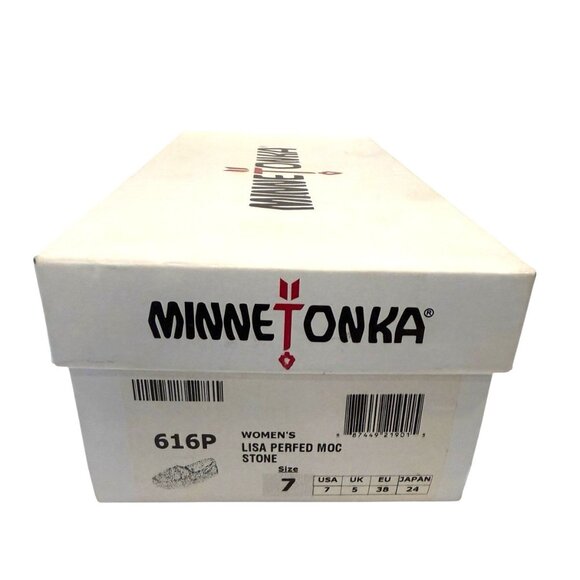 Minnetonka Moccasins Black Perforated Suede Lisa Slip on Leather Flats Size 7 - Picture 7 of 8